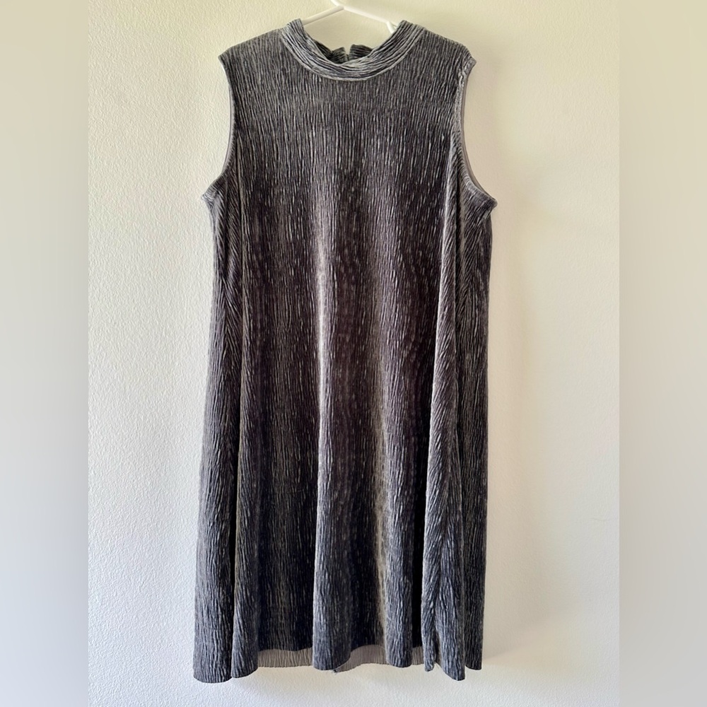 Paper Crane shiny gray velour girls dress